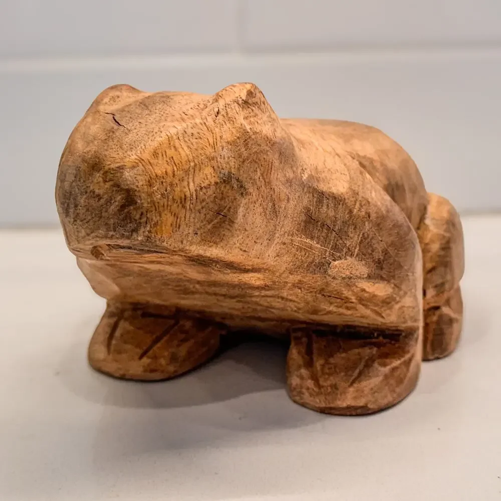 Gorgeous Handcarved Frog Decor-Primitive-Rustic-Country-Farmhouse-Cottage